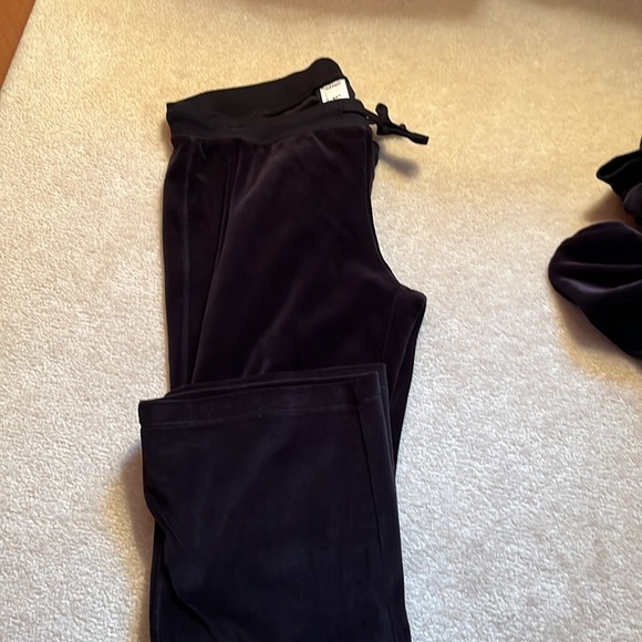 Old Navy black velour hoodie and pant - Picture 4 of 5